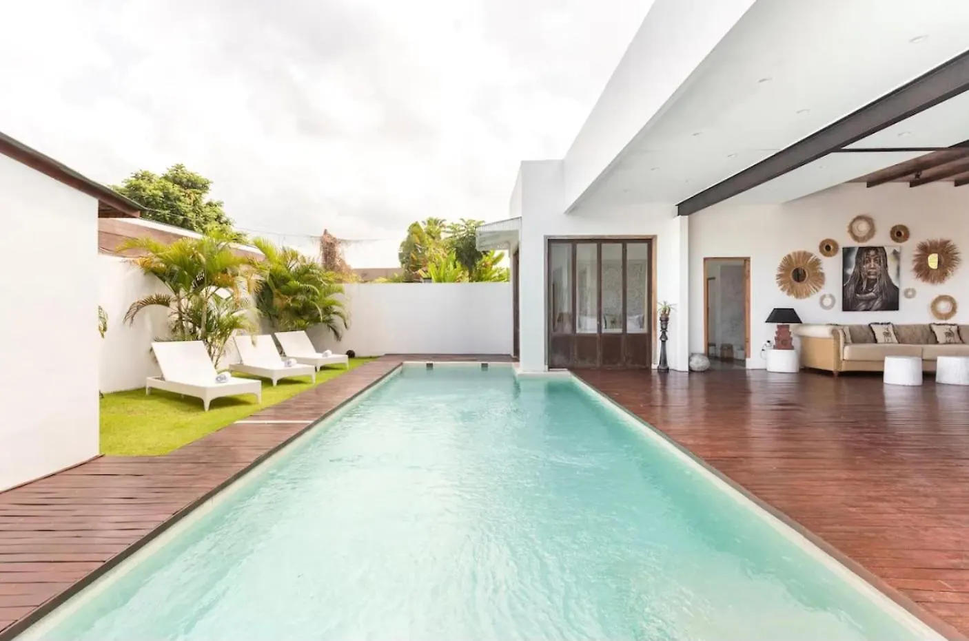 Villa Anzo By Dreamawaybali Seminyak  Indonesia