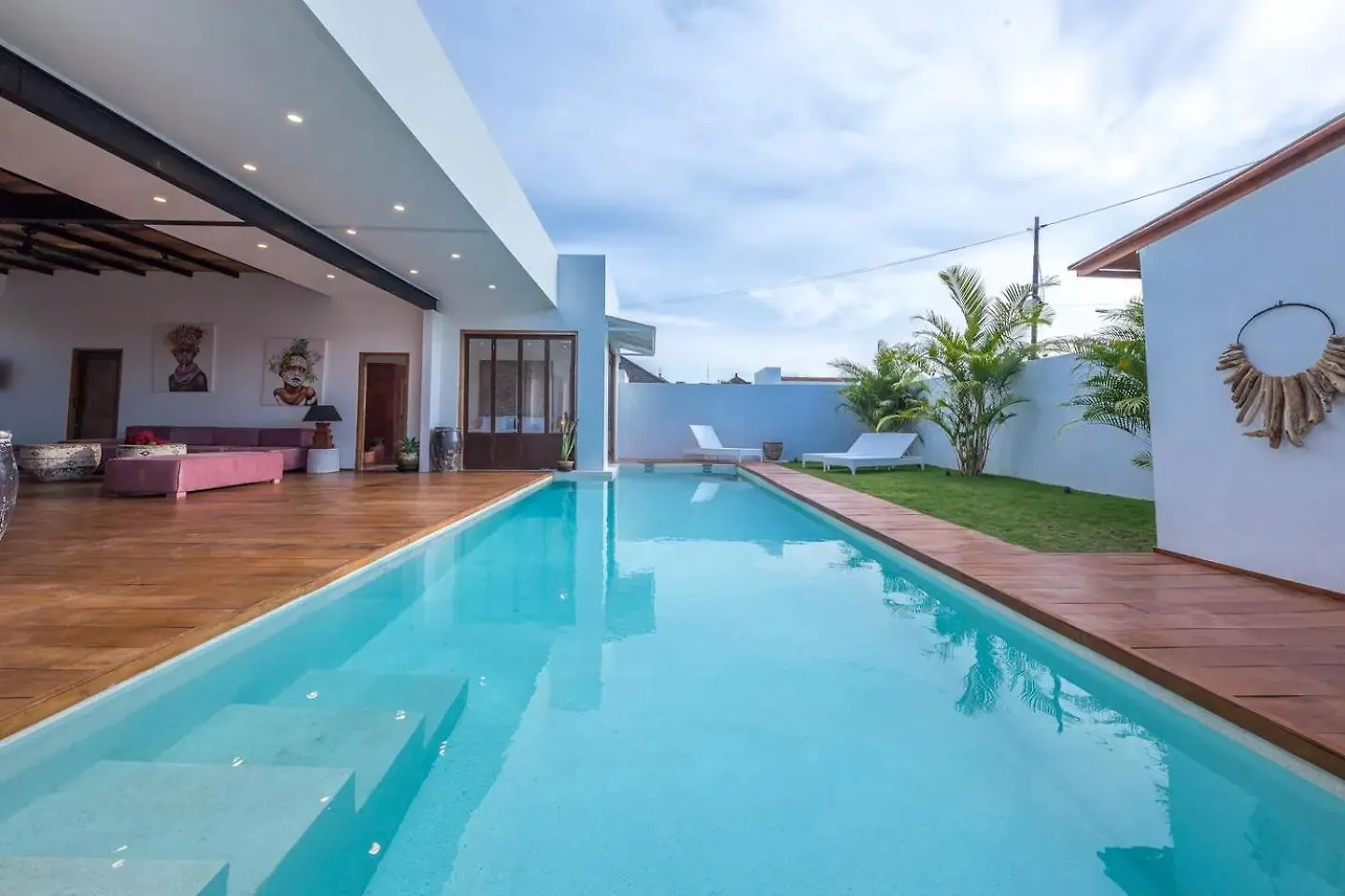 Villa Anzo By Dreamawaybali Seminyak