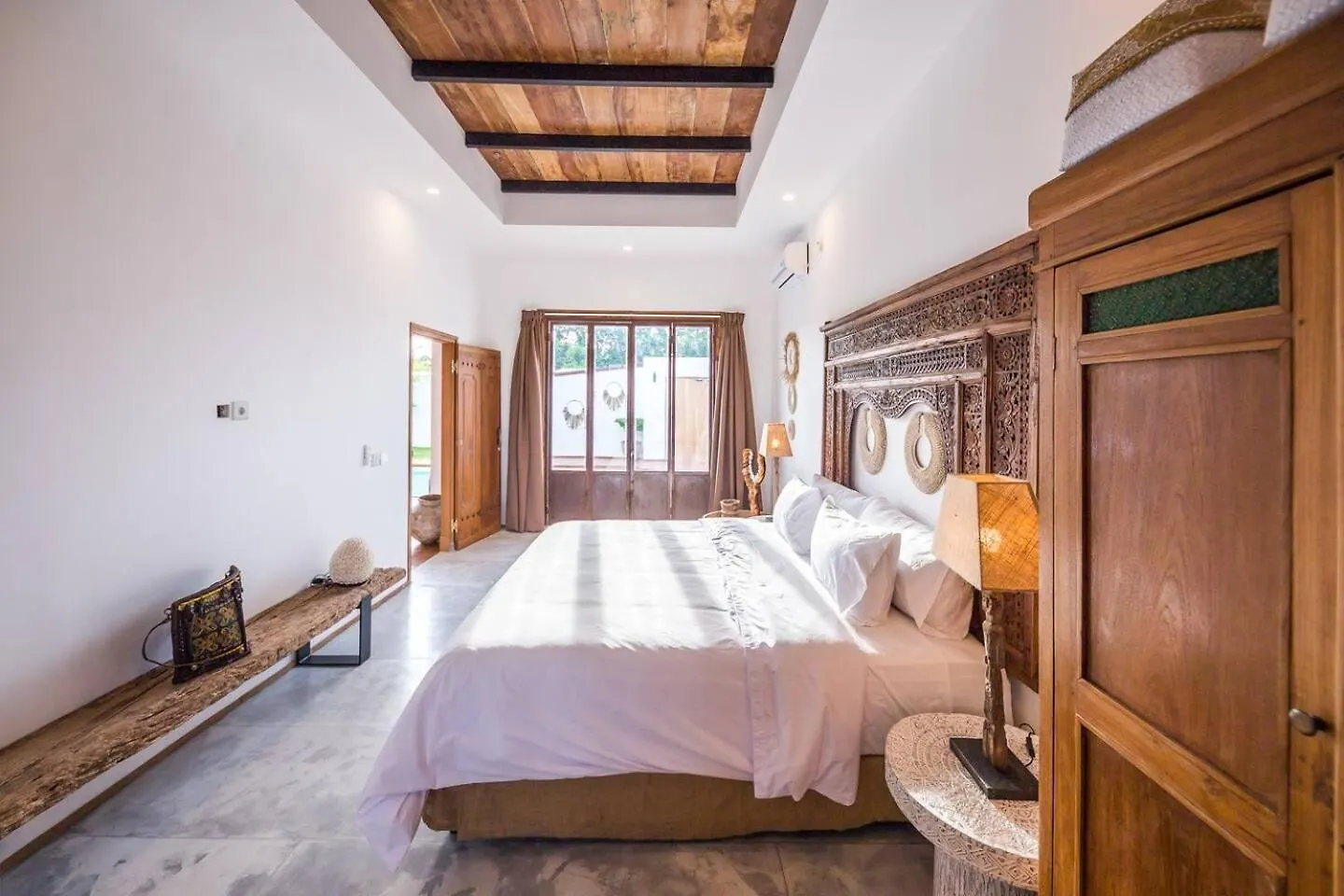 Villa Anzo By Dreamawaybali Seminyak Indonésie