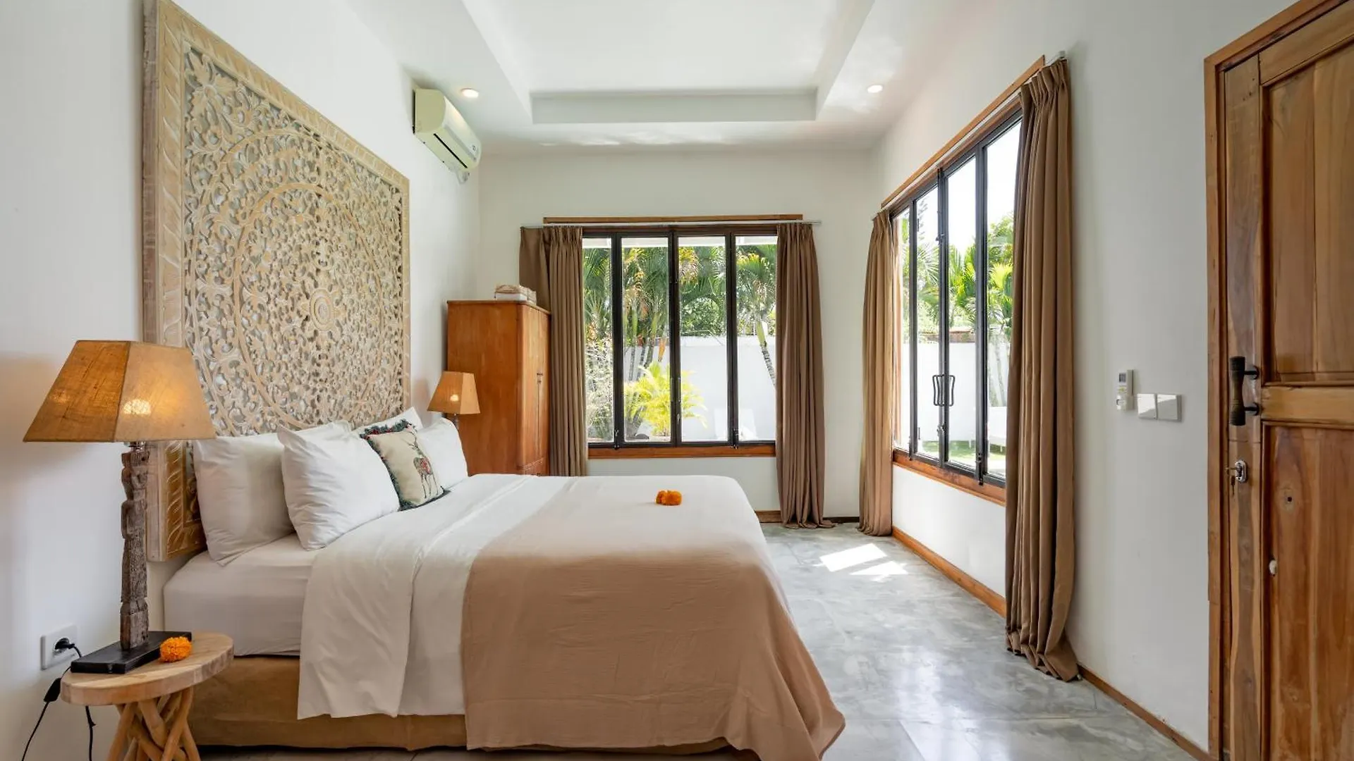Villa Anzo By Dreamawaybali Seminyak   Seminyak (Bali)