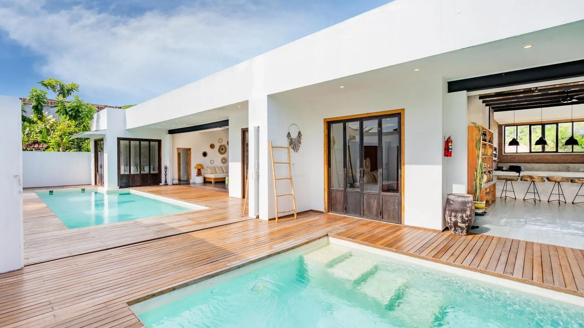 Villa Anzo By Dreamawaybali Seminyak  Seminyak (Bali)
