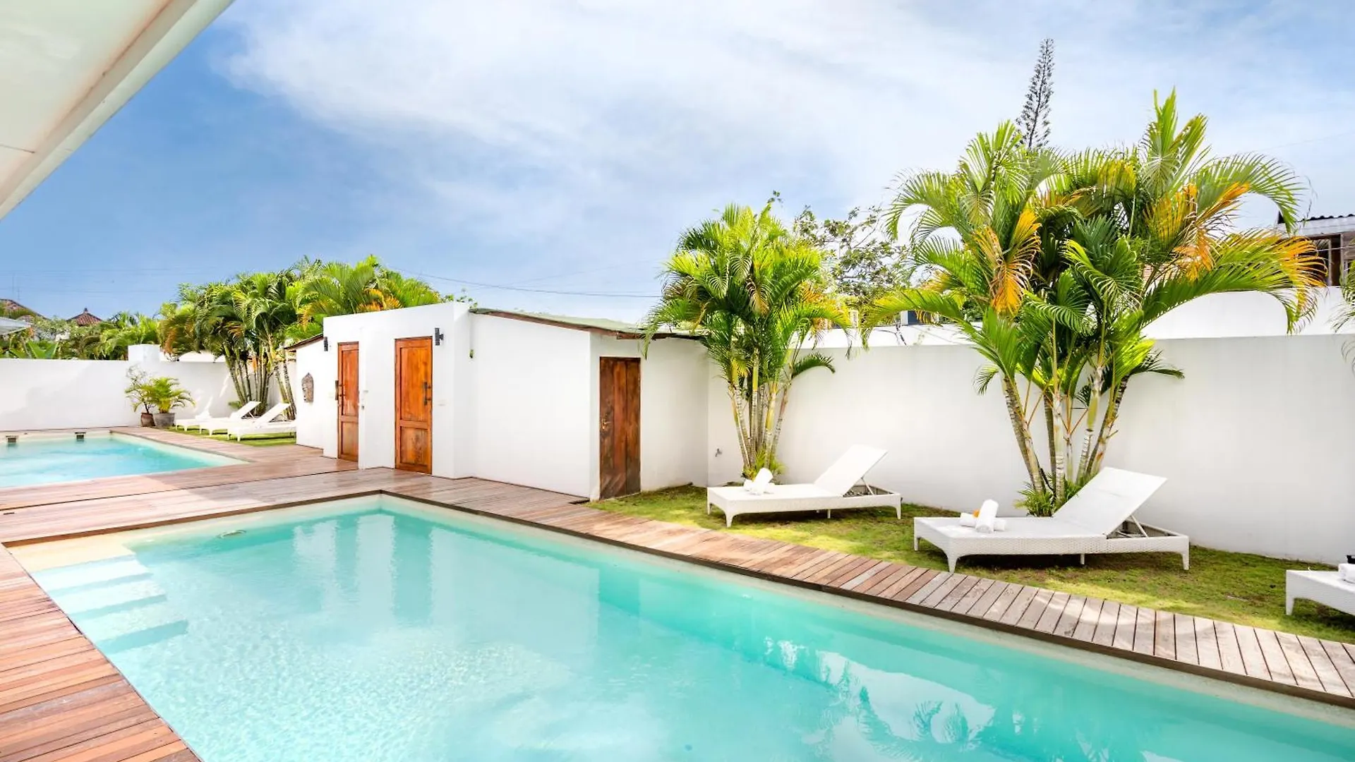 Villa Anzo By Dreamawaybali Seminyak